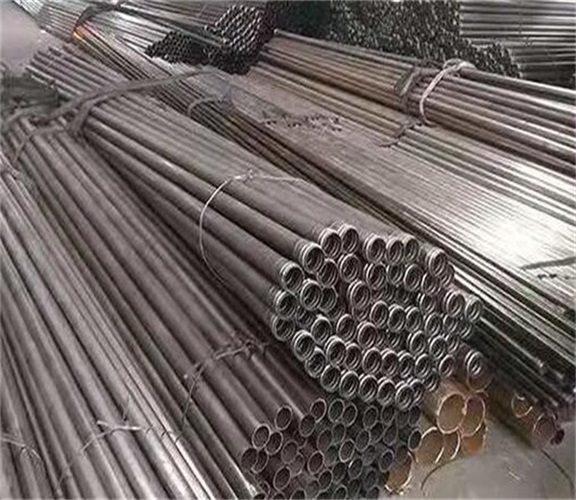 鸡西螺旋式声测管工地安装